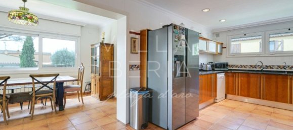 5 bedrooms House in Calonge, Spain No. 170898 8