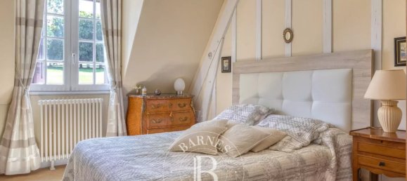 5 bedrooms Castles in Deauville, France No. 297746 5