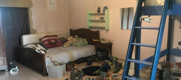 5 Schlafzimmer Haus in La Clayette, France, Nr. 197961 20