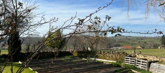5 Schlafzimmer Haus in La Clayette, France, Nr. 197961 30