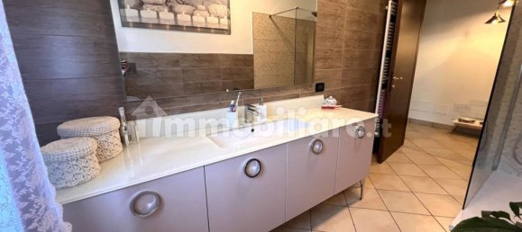 Apartamento de 2 dormitorios en Castelfranco Emilia, Italy No. 292036 18