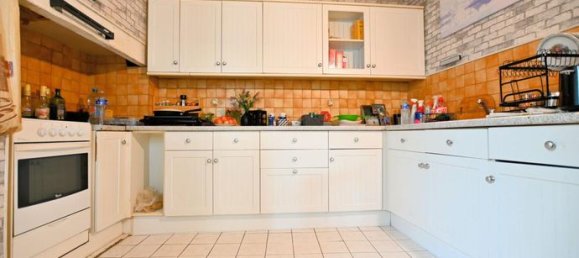 3 bedrooms House in Seine-Maritime, France No. 315757 3