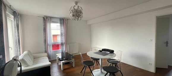 2 Schlafzimmer Wohnung in Saint-Jean-de-Braye, France, Nr. 159393 7