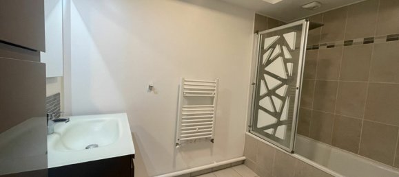 2 Schlafzimmer Wohnung in Saint-Jean-de-Braye, France, Nr. 159393 5