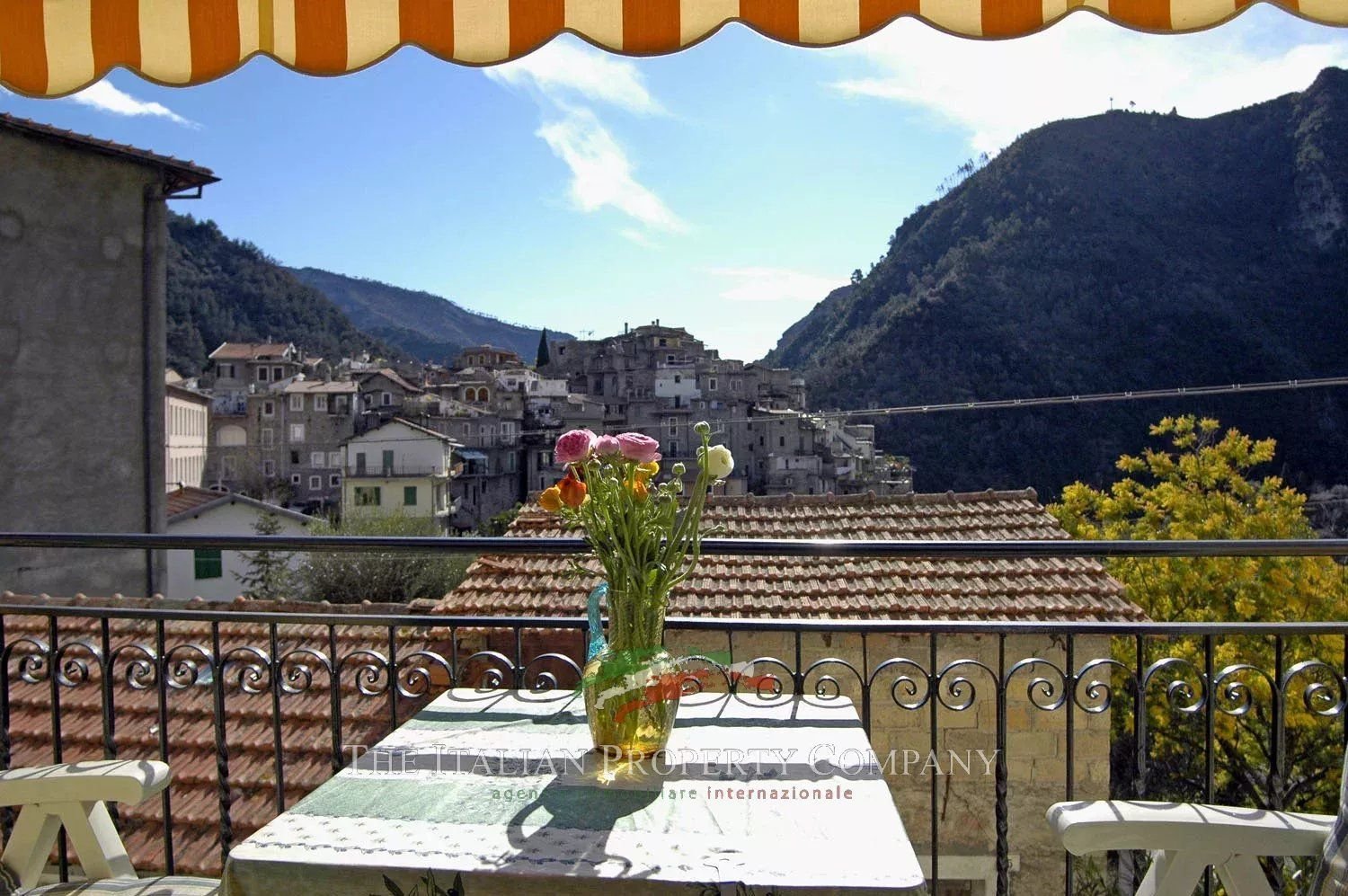 2-Zimmer Wohnung in Airole, Italy, Nr. 232621