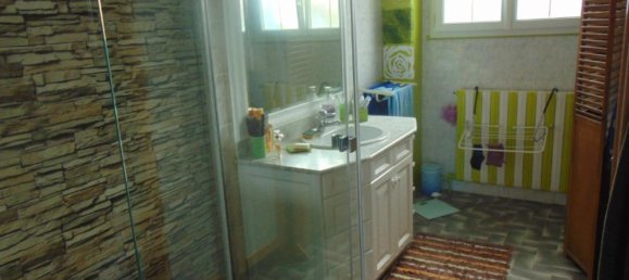 3 Schlafzimmer Haus in Amilly, France, Nr. 40451 8