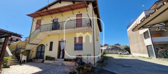 3 rooms Apartment in San Cesareo, Italy No. 63366 17