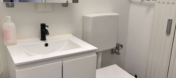 Apartamento de 2 habitaciónes en Furth, Germany No. 272794 11