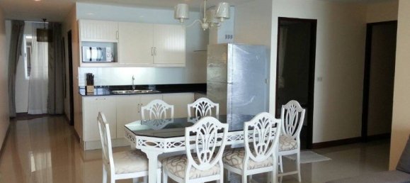 3 bedrooms Condo in Pattaya, Thailand No. 3846 2