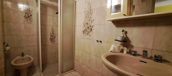 3 rooms Apartment in Chieti, Italy No. 41069 5