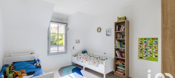 3 Schlafzimmer Haus in Pontoise, France, Nr. 359099 9