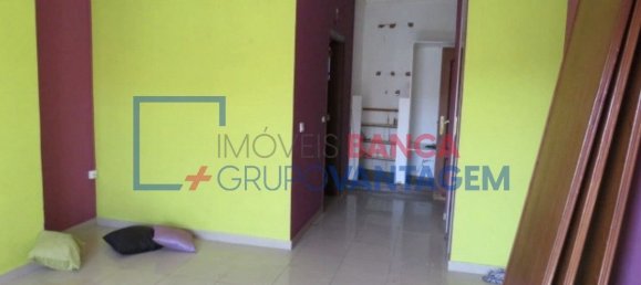 Дом с 4 спальнями в Элваш, Португалия № 142214 2