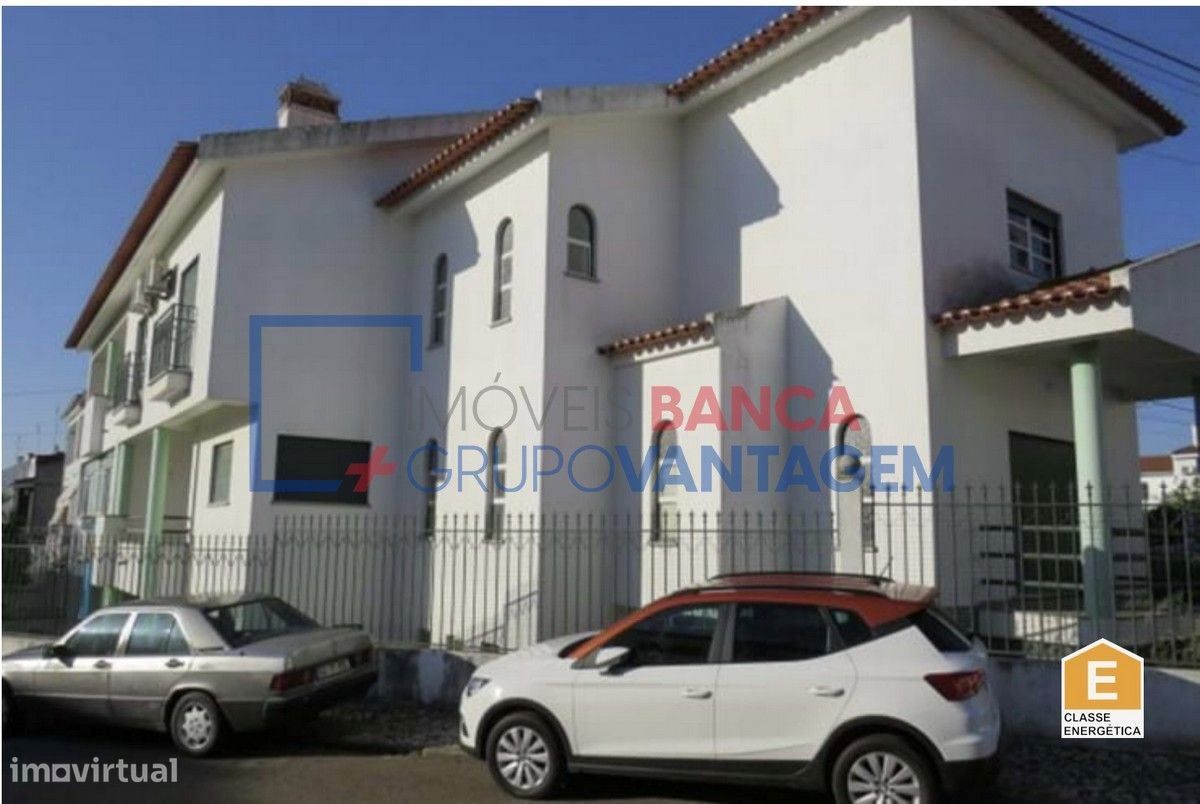 Дом с 4 спальнями в Элваш, Португалия № 142214