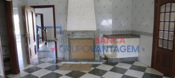 Дом с 4 спальнями в Элваш, Португалия № 142214 5