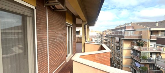4 rooms Penthouse in Rome, Italy No. 155586 6