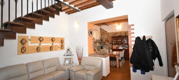 4 Schlafzimmer Haus in San Giuliano Terme, Italy, Nr. 325767 8