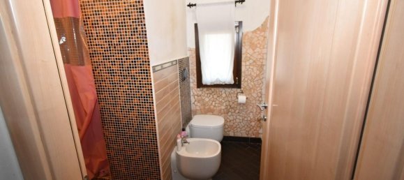 4 Schlafzimmer Haus in San Giuliano Terme, Italy, Nr. 325767 23