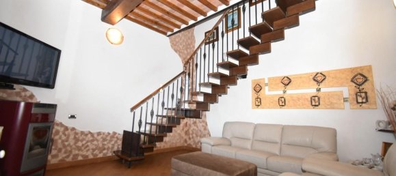 4 Schlafzimmer Haus in San Giuliano Terme, Italy, Nr. 325767 7