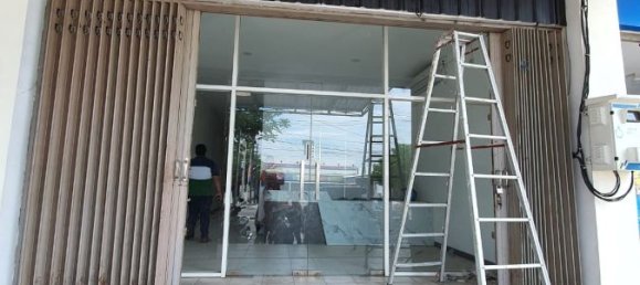 176m² Shop in Mojokerto City, Indonesia No. 1517 10