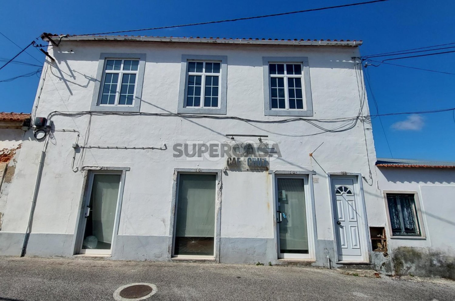 214m² Building in Maiorga, Portugal No. 162223