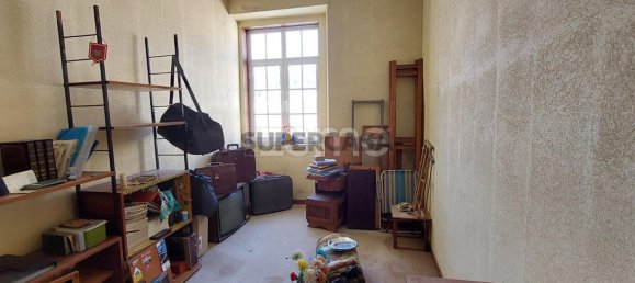 214m² Building in Maiorga, Portugal No. 162223 24