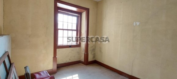 214m² Building in Maiorga, Portugal No. 162223 28
