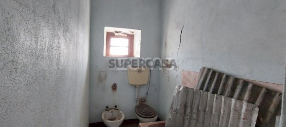 214m² Building in Maiorga, Portugal No. 162223 27