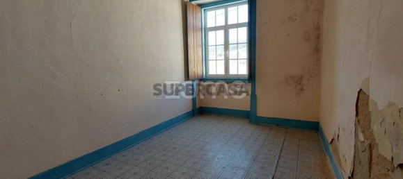 214m² Building in Maiorga, Portugal No. 162223 18