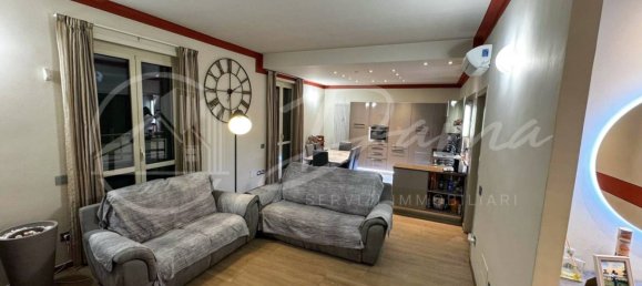 Квартира с 2 спальнями в Асти, Италия № 162552 4