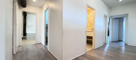 Apartamento de 4 dormitorios en Luneville, France No. 64672 5