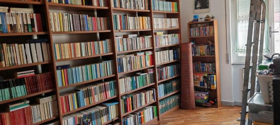 5 rooms Apartment in Massa, Italy No. 188955 14