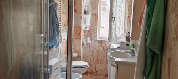 5 rooms Apartment in Massa, Italy No. 188955 17