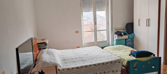 5 rooms Apartment in Massa, Italy No. 188955 8