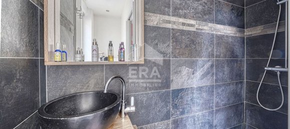 2 bedrooms Duplex in Sevres, France No. 121157 8