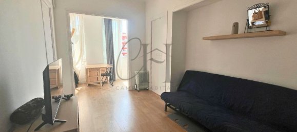 3 bedrooms Apartment in Eixample, Spain No. 159014 2