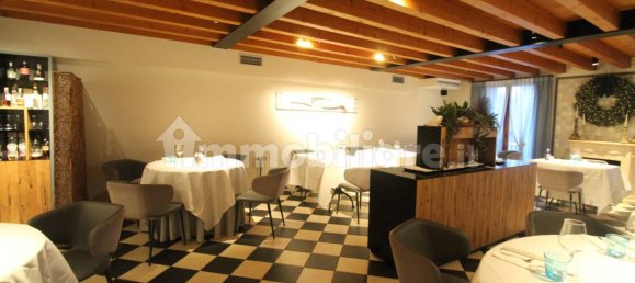 3 rooms Commercial property in Arzignano, Italy No. 177566 3