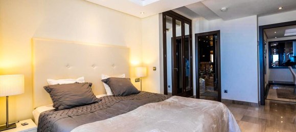 Пентхаус с 2 спальнями в Эстепона, Испания № 51461 8