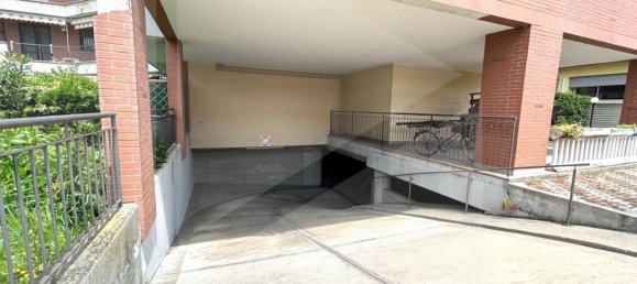 3 rooms Apartment in Cinisello Balsamo, Italy No. 29882 22