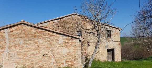 Дом с 5 спальнями в Монтегридольфо, Италия № 334248 5