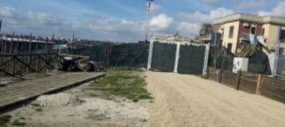 Grundstück in Pozzuoli, Italy 700m², Nr. 253896 4