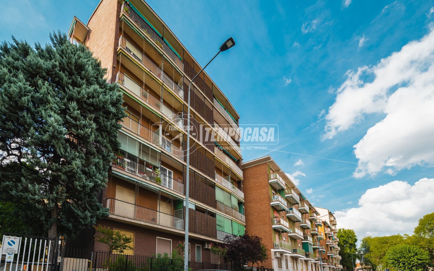 Квартира с 1 спальней в Милан, Италия № 347086