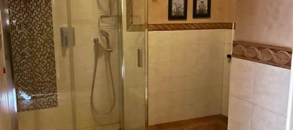 240m² Building in Luzzara, Italy No. 210054 12