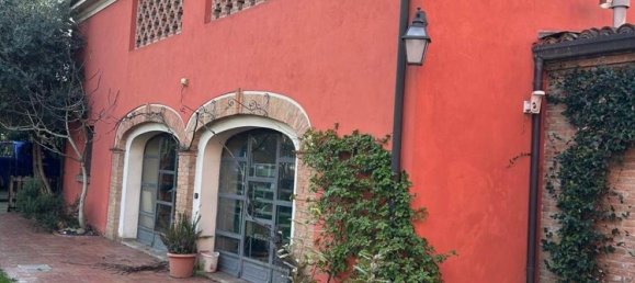 240m² Building in Luzzara, Italy No. 210054 17