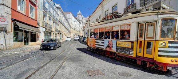 Gewerbliche Immobilie in Lisbon, Portugal 343m², Nr. 334696 19