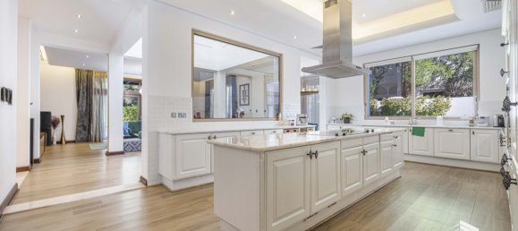 6 bedrooms Villa in Al Barari, UAE No. 8090 18