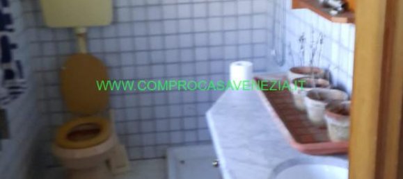 Villa de 6 habitaciónes en Preganziol, Italy No. 7553 15