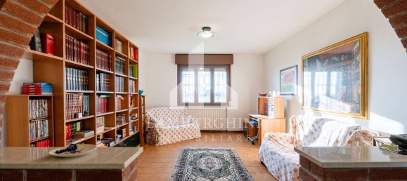 8 bedrooms Villa in Copparo, Italy No. 343099 24