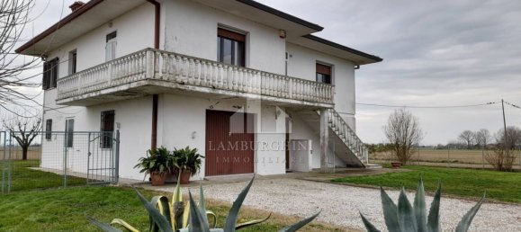 8 bedrooms Villa in Copparo, Italy No. 343099 3