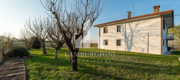 8 bedrooms Villa in Copparo, Italy No. 343099 36