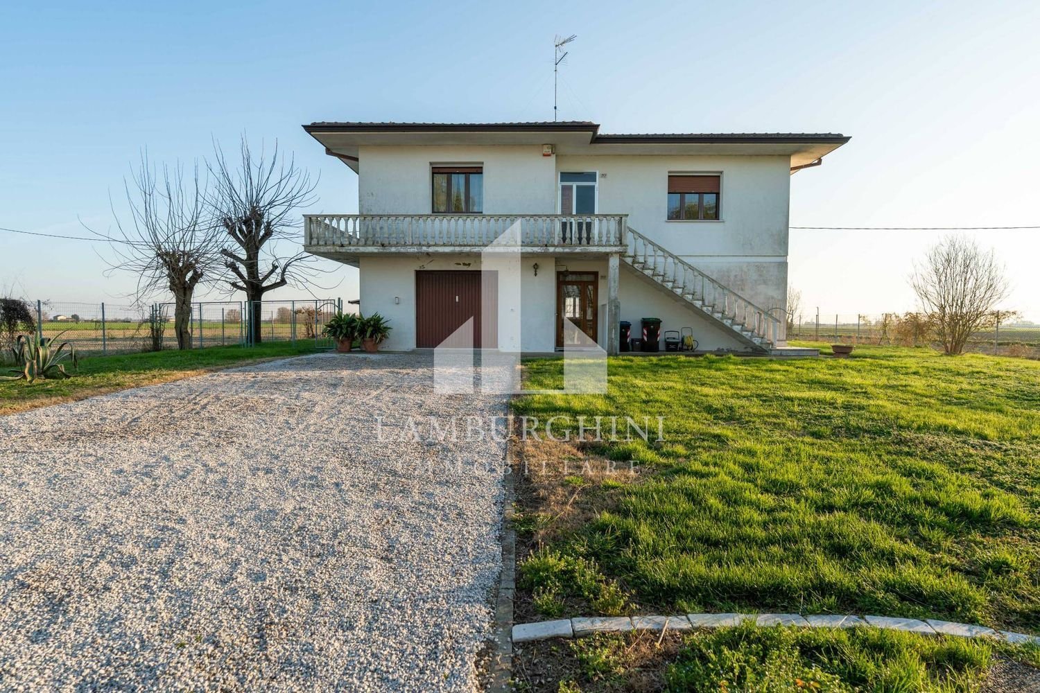 8 bedrooms Villa in Copparo, Italy No. 343099